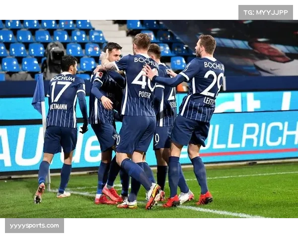 科隆逆转战胜波鸿 本土前锋乌特扮演关键角色